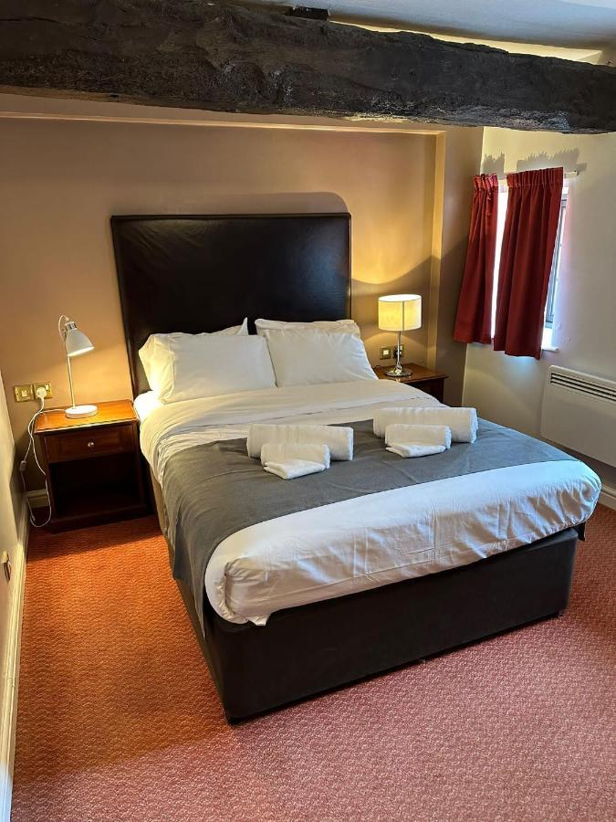 The Queens Head Inn Milton Ernest Экстерьер фото
